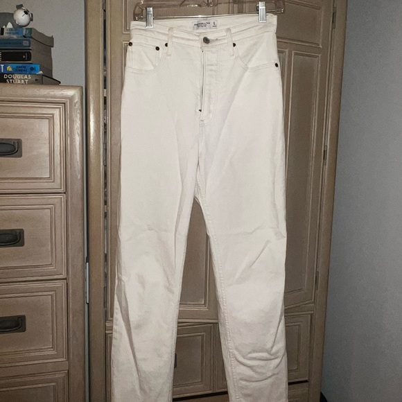 Abercrombie The Ankle Straight Ultra High Jeans, Curve Love, Cream, Size 27 - Picture 7 of 8